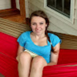 Meet your Posher, Alena